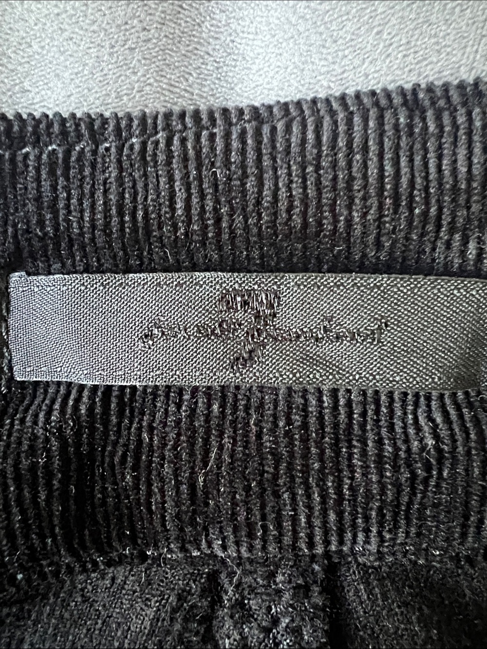 7 For All Mankind Black Flare Jeans - Picture 2 of 12